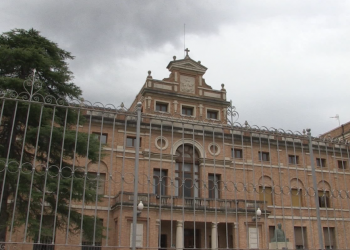 Confinament, volum 2