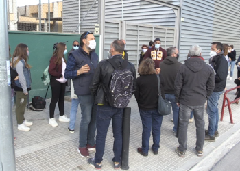 📺 Així ha sigut la protesta a l’institut Dertosa per una educació més segura