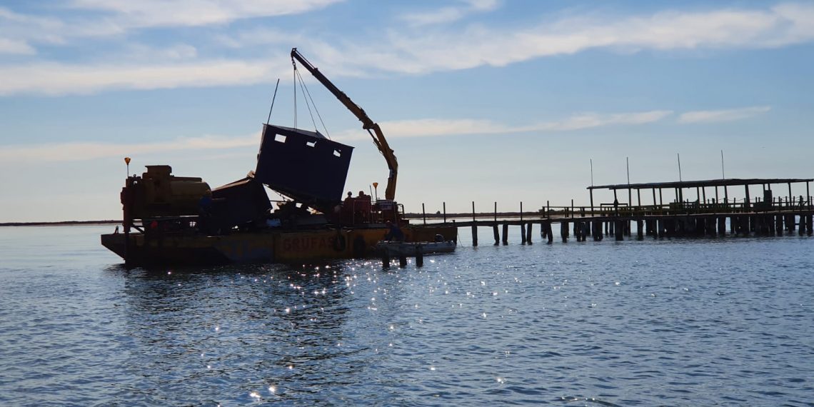 📷 [#Fotogaleria] Així ha anat l’inici del desmantellament del Xiringuito de la Ràpita