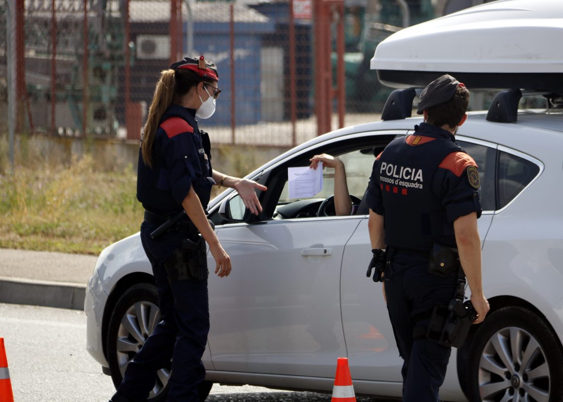 Confinament municipal de cap de setmana i tancament de cultura, bars i extraescolars