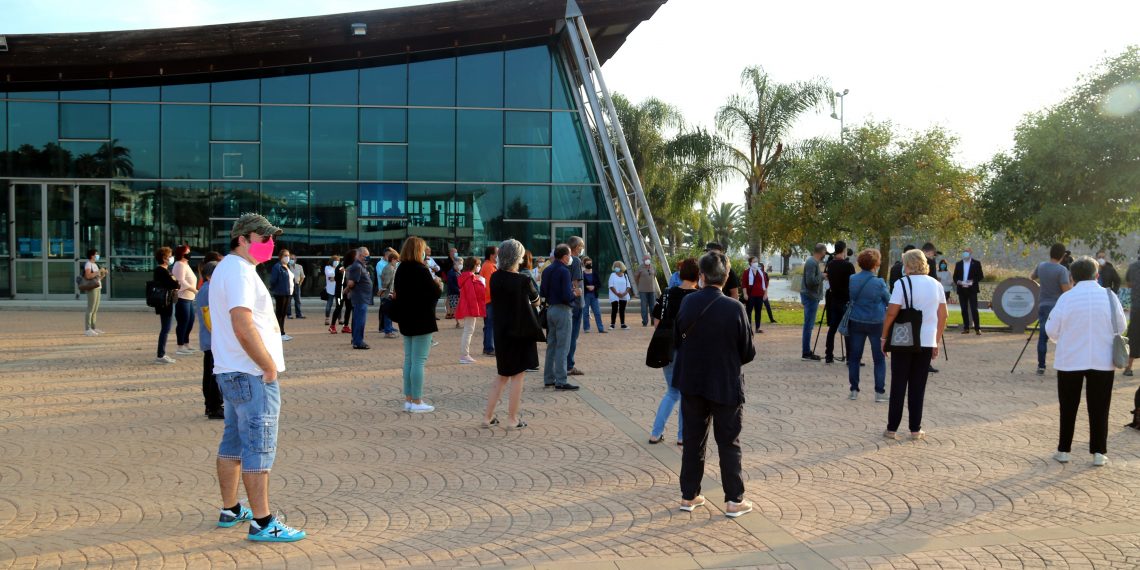 📷  La Ràpita recorda l’1-O, pendent del procés obert contra Josep Caparrós i Albert Salvadó
