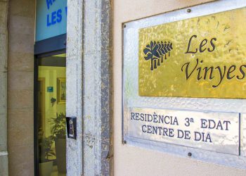 El Govern intervé i expedienta la residència de Falset, amb 131 positius i 16 morts