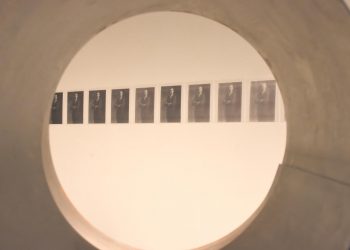 La Biennal d’Art d’Amposta presenta quinze obres amb eines per ‘pensar’ la crisi actual