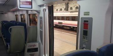 Recomanen silenci a Rodalies i al transport públic de Barcelona per frenar el coronavirus