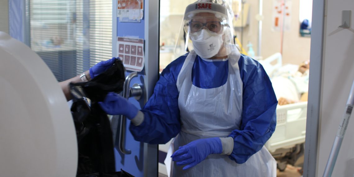 [#Fotogaleria] 📷 Així es lluita contra el coronavirus a l’hospital de Tortosa