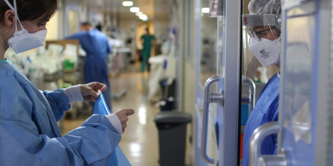 [#Fotogaleria] 📷 Així es lluita contra el coronavirus a l’hospital de Tortosa