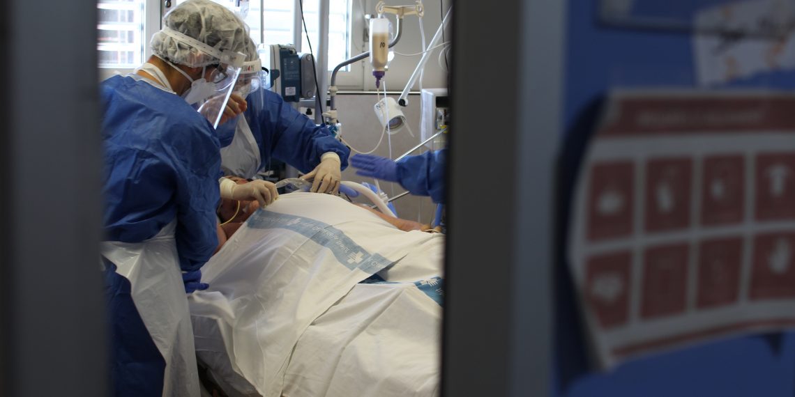 [#Fotogaleria] 📷 Així es lluita contra el coronavirus a l’hospital de Tortosa