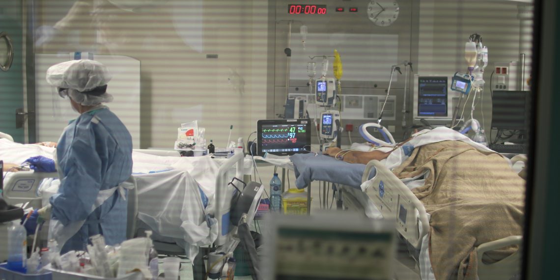 [#Fotogaleria] 📷 Així es lluita contra el coronavirus a l’hospital de Tortosa