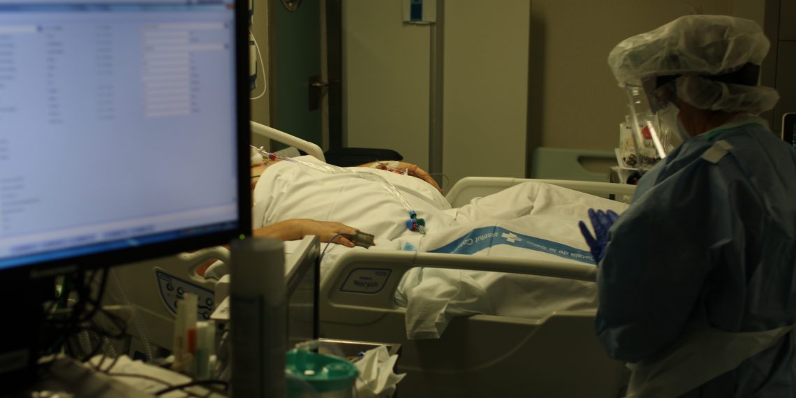 [#Fotogaleria] 📷 Així es lluita contra el coronavirus a l’hospital de Tortosa