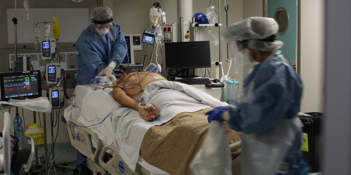 [#Fotogaleria] 📷 Així es lluita contra el coronavirus a l’hospital de Tortosa