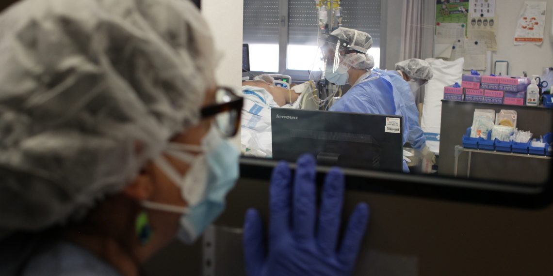 [#Fotogaleria] 📷 Així es lluita contra el coronavirus a l’hospital de Tortosa