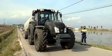 Una quarantena de vehicles fan una marxa lenta per reclamar millores a la ‘carretera de la Vergonya’