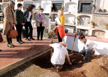 Busquen al cementiri dels Reguers les restes del maqui ‘El Rubio’, company de ‘La Pastora’