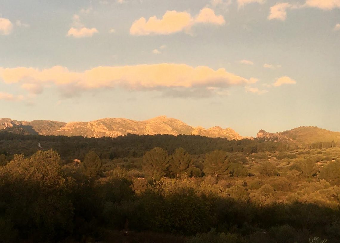 Veïns del Perelló i l’Ametlla de Mar s’organitzen per frenar un nou projecte eòlic