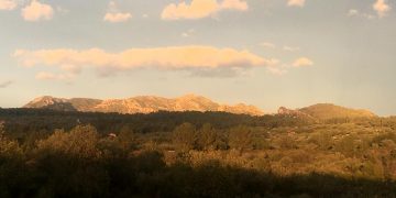 Veïns del Perelló i l’Ametlla de Mar s’organitzen per frenar un nou projecte eòlic