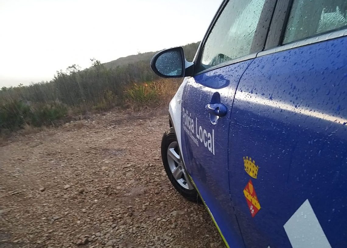 La Policia Local d’Amposta persegueix fins a Masdenverge un jove que conduïa sense carnet ni assegurança