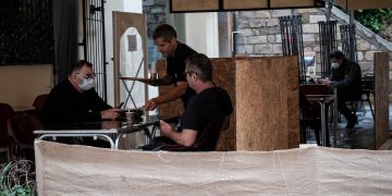 Tortosa obre el termini de la segona línia d’ajuts per a bars, restaurants i estètica