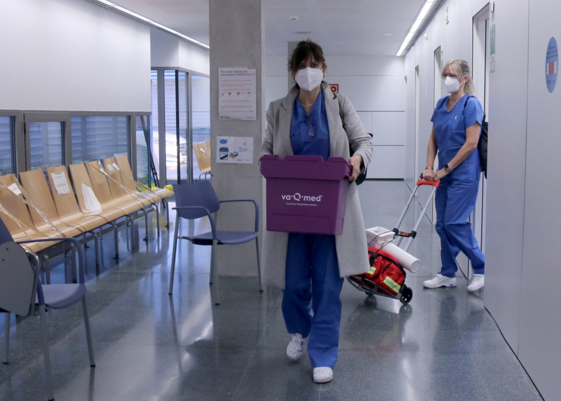 Salut reprèn a la residència de Flix la vacunació contra la covid-19 a les Terres de l’Ebre