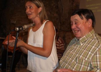 Roquetes lamenta la mort del cantant Juanito Aragonès