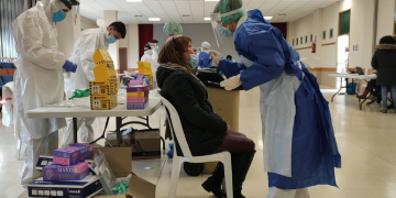 Paüls acumula 69 positius i tanca bars i restaurants per evitar nous contagis