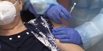 Lleixà confirma que la nova vacuna de Moderna arribarà a l’Ebre la setmana que ve