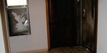 Afronta 43 anys de presó per calar foc a un pis d’Amposta amb l’exparella i el fill a dins