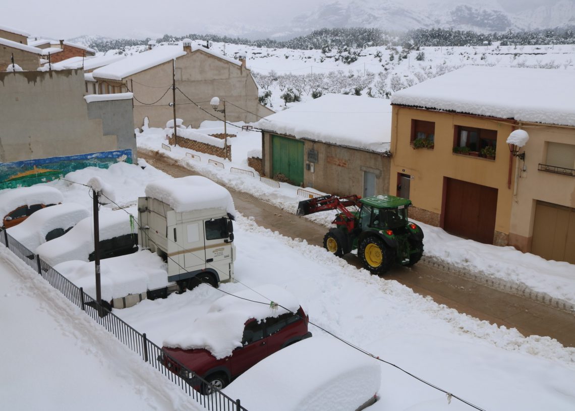 Escoles tancades i transport suspès, l’escenari post temporal a la Terra Alta