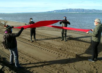 Una creu roja per denunciar la fragilitat del Trabucador per la retenció de sediments als embassaments