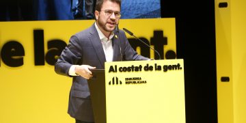 ERC guanyaria les eleccions amb 34-35 diputats frec a frec amb JxCat (32-34)