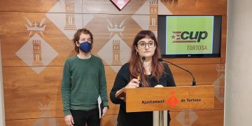 La CUP de Tortosa exigeix més polítiques feministes i empadronar les dones migrants