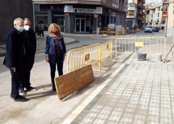 Tortosa continua el pla de xoc per millorar les voreres al barri de Ferreries