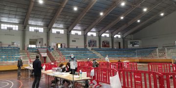 Empat entre PSC i ERC a 33 escons, amb Junts en tercera posició amb 32