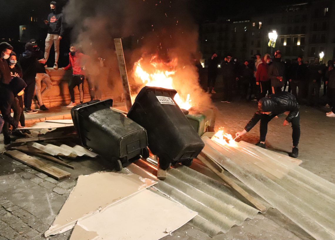 El terrabastall de la política espanyola