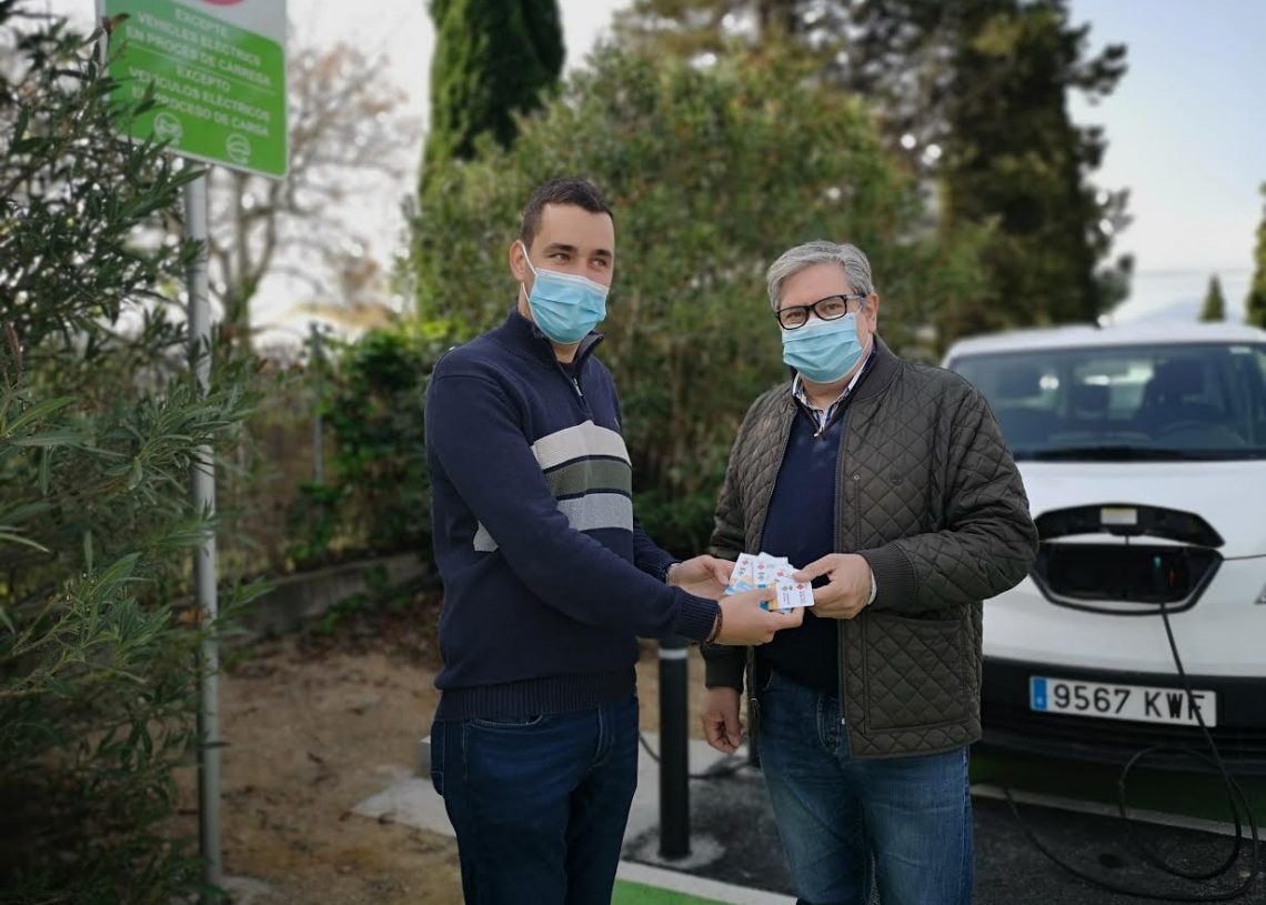 Xerta estrena una estació de recàrrega gratuïta de vehicles elèctrics a la Via Verda