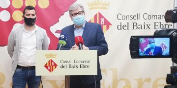 Accedir en transport públic al campus de Tortosa, una missió gairebé impossible