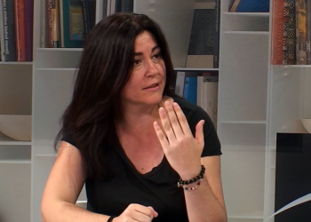 ‘Canción bajo el agua’: arriba el realisme màgic de la tortosina Fàtima Beltran Curto