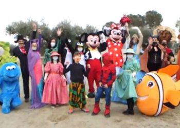 El #VÍDEO del casament de Mickey i Minnie al Delta