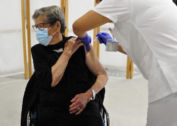 [#Fotogaleria 📷] Així avança la vacunació contra el coronavirus a les Terres de l’Ebre