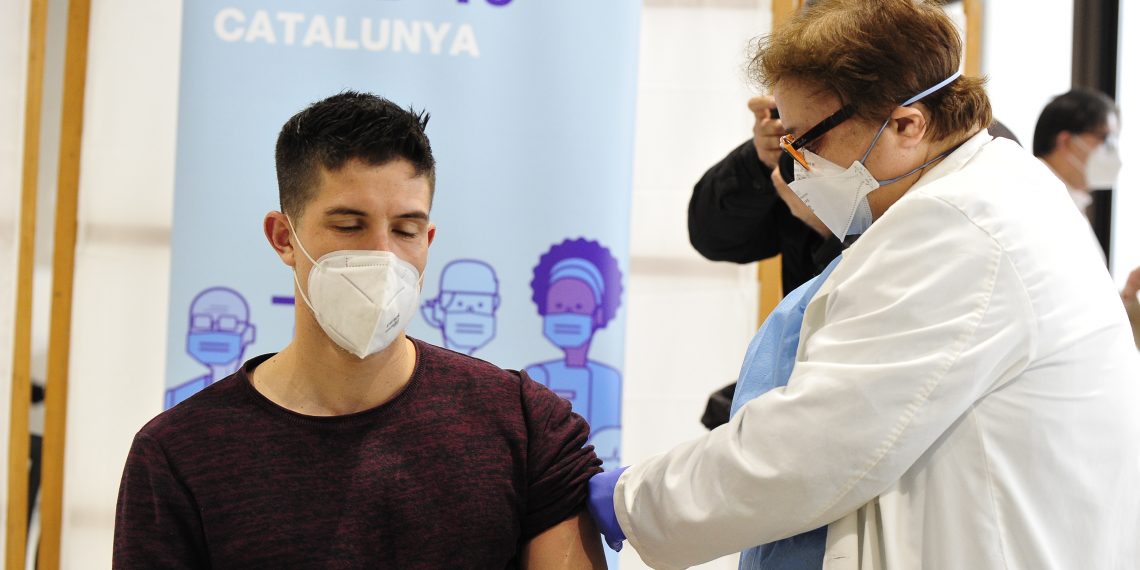 [#Fotogaleria 📷] Així avança la vacunació contra el coronavirus a les Terres de l’Ebre