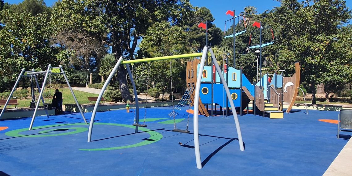 Tortosa obre la nova zona de jocs infantils del parc Teodor González