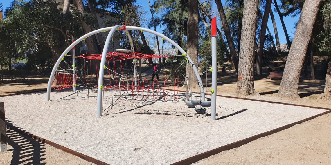 Tortosa obre la nova zona de jocs infantils del parc Teodor González