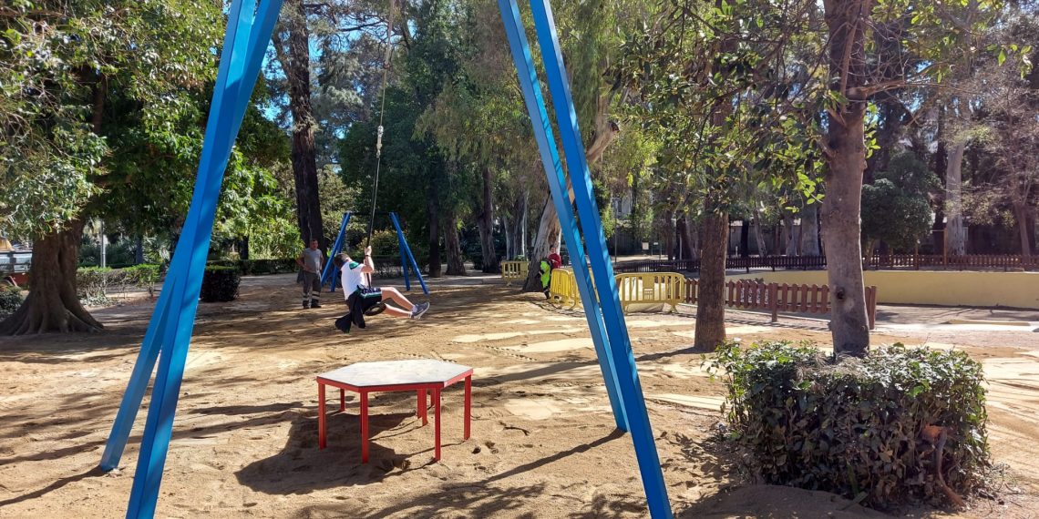 Tortosa obre la nova zona de jocs infantils del parc Teodor González