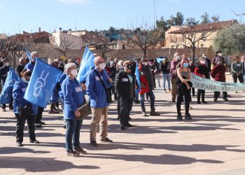 Unes 200 persones reclamen que s’aturi ‘l’espoli’ del riu Siurana cap al Baix Camp