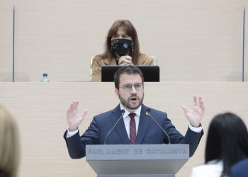 Pel país, no pel partit