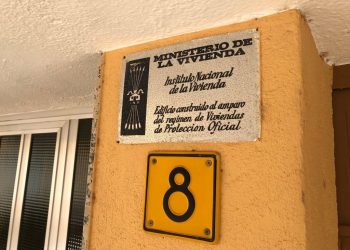 La Ràpita elimina tots els elements de simbologia franquista de la via pública