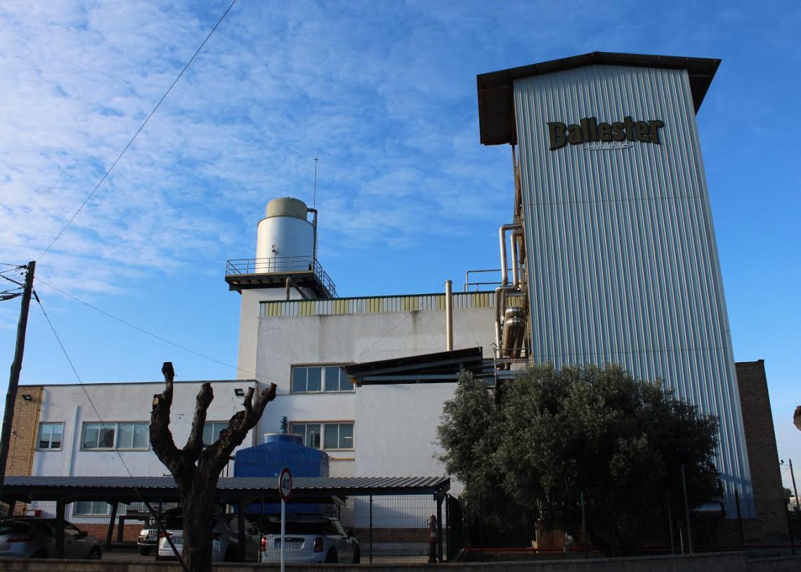 Cinc cooperatives de l’Ebre s’uneixen per comprar Olis Ballester de Tortosa