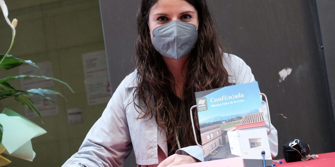 [#Fotogaleria 📷 ] Primeres estampes de Sant Jordi als carrers de Tortosa i Amposta