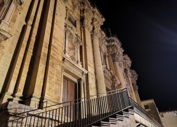 Les obres per restaurar la façana de la catedral de Tortosa comencen el 15 d’abril