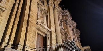 Les obres per restaurar la façana de la catedral de Tortosa comencen el 15 d’abril