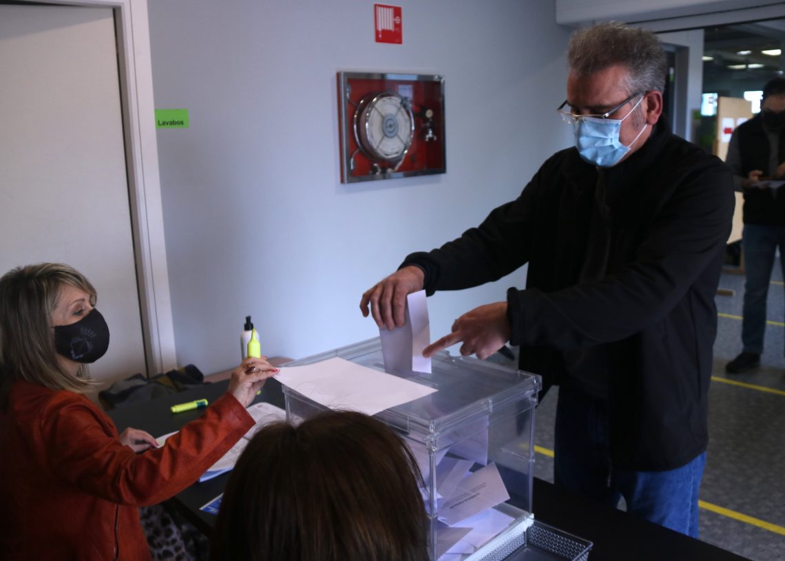 Els veïns de Santa Bàrbara rebutgen el projecte de la planta de compostatge